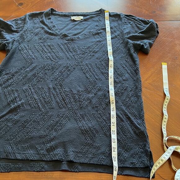 Peace & Pearls Woman Size M Navy Blue Textured Knit Top Tunic Short Sleeve - Picture 9 of 11